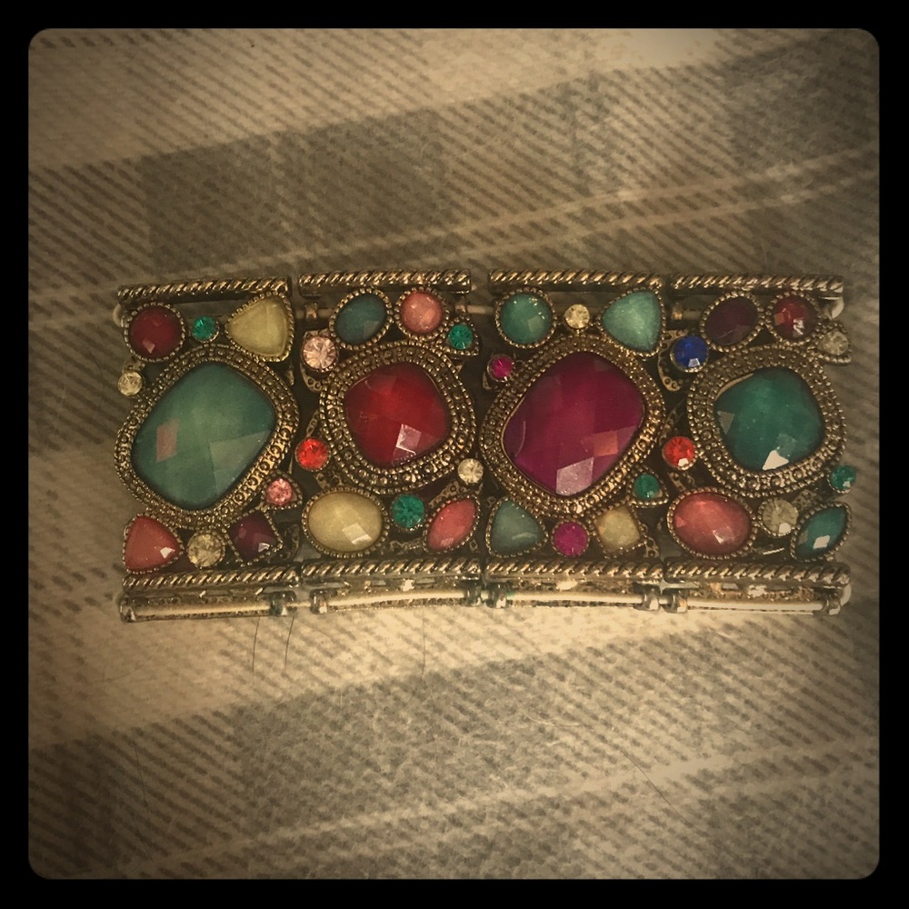 Bracelet